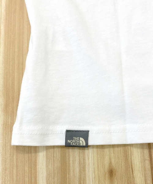 THE NORTH FACE(ザノースフェイス)の「シンプルドームワンポイント半袖Tシャツ(Tシャツ/カットソー・メンズ・ホワイト/ブラック・S/M/L/XX-LARGE)」の6枚目の写真