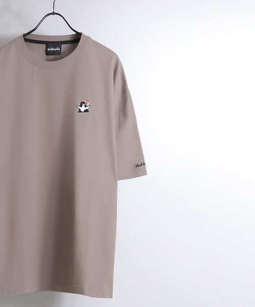 Mark Gonzales(マーク・ゴンザレス)の「【Mark Gonzales / マークゴンザレス】 ワンポイントロゴ刺繍 ビッグシルエットTシャツ(Tシャツ/カットソー・メンズ・ホワイト/チャコールグレー/ブラック/ワイン/ピンク/グリーン/ミント/ブルー/サックスブルー/ベージュ/ボルドー/ネイビー/ライトグレー・M/L)」の11枚目の写真