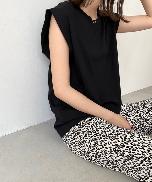 CANAL JEAN（キャナルジーン）の「El mar(エルマール) ワイドショルダータンクトップ（タンクトップ・レディース・ホワイト/ブラック・ONE SIZE）」の6枚目の写真