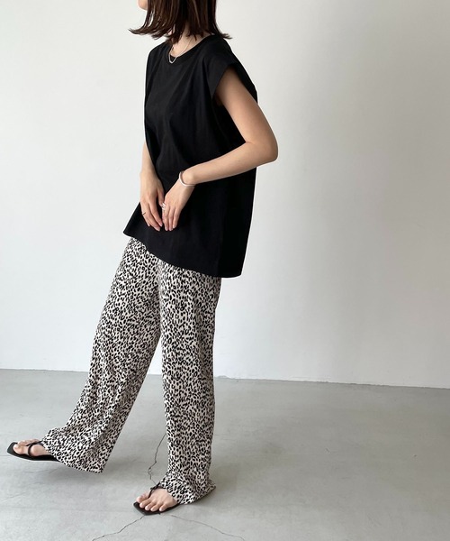 CANAL JEAN（キャナルジーン）の「El mar(エルマール) ワイドショルダータンクトップ（タンクトップ・レディース・ホワイト/ブラック・ONE SIZE）」の8枚目の写真