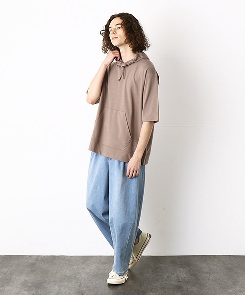 Purple&Yellow（パープルアンドイエロー）の「5分袖　プルオーバーパーカ（パーカー・メンズ・ホワイト/ブラック/アイボリー/グレイッシュベージュ・SMALL/MEDIUM/LARGE/X-LARGE）」の5枚目の写真