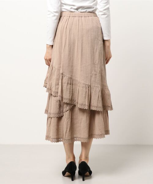 WILLSELECTION(ウィルセレクション)の「ボイル楊柳ティアードスカート(スカート・レディース・ブラック/ベージュ/オフホワイト・MEDIUM)」の5枚目の写真