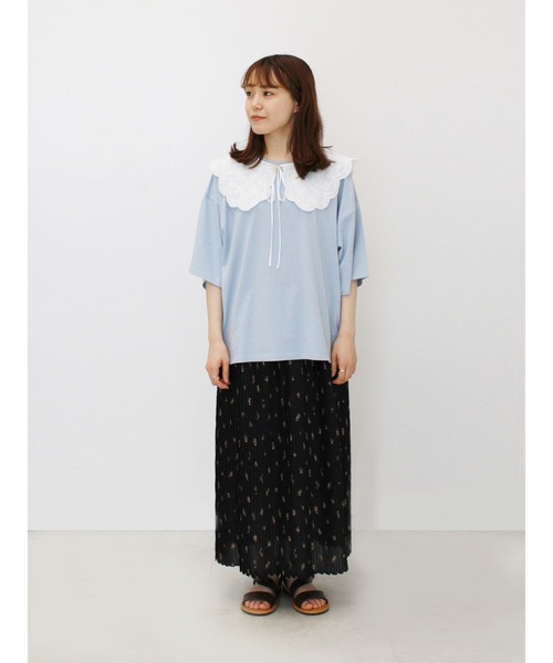 ehka sopo(エヘカソポ)の「付け衿付きビッグシルエットTシャツ(Tシャツ/カットソー・レディース・サックスブルー/オフホワイト/ブラック・フリ-)」の11枚目の写真