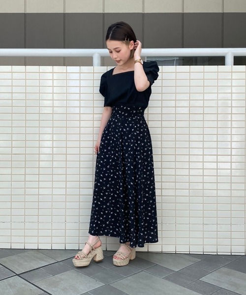 FREE'S MART(フリーズマート)の「◇スクエアネック短丈半袖ボリュームスリーブブラウス(シャツ/ブラウス・レディース・ブラック系その他/ベージュ系その他/ライトグリーン系/パープル系その他・FREE)」の7枚目の写真