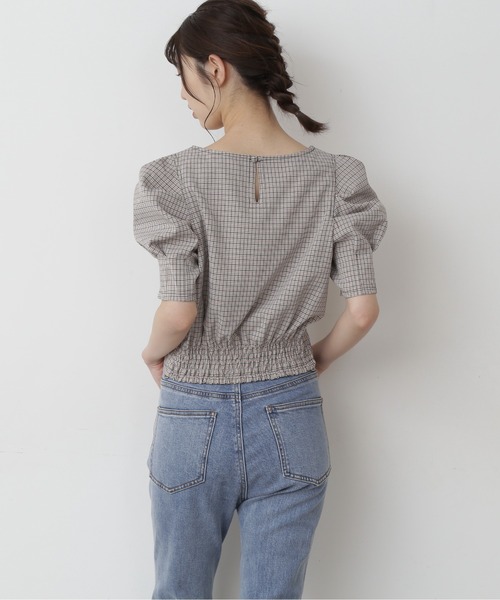 FREE'S MART(フリーズマート)の「◇スクエアネック短丈半袖ボリュームスリーブブラウス(シャツ/ブラウス・レディース・ブラック系その他/ベージュ系その他/ライトグリーン系/パープル系その他・FREE)」の15枚目の写真