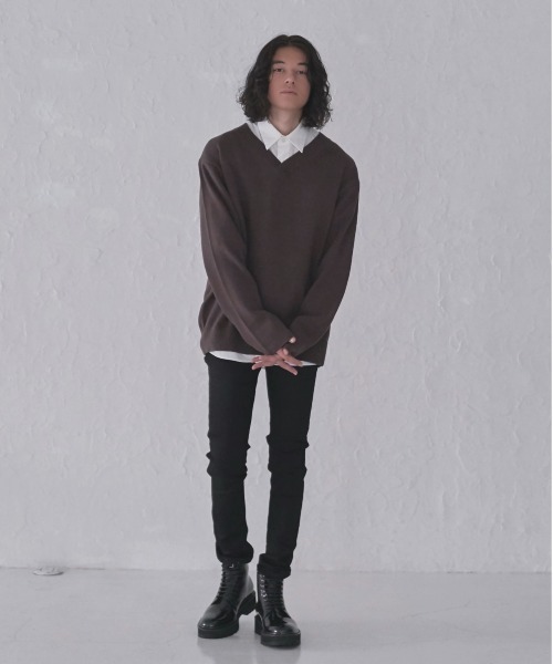 DOOPZ(ドープス)の「LOOSE BASIC V NECK KNIT/ルーズベーシックVネックニット(ニット/セーター・メンズ・チャコールグレー/ブラウン/グレー・SMALL/MEDIUM/LARGE)」の12枚目の写真