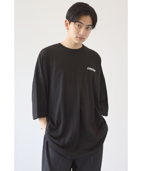 CREARE -LINO-（クレアーレリノ）の「【2021春夏】ストリートプリント スーパービッグシルエットTシャツ<ユニセックス>（Tシャツ/カットソー・メンズ・ホワイト/ブラック・FREE）」の14枚目の写真