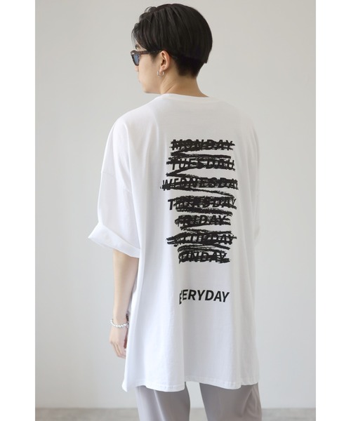 CREARE -LINO-（クレアーレリノ）の「【2021春夏】ストリートプリント スーパービッグシルエットTシャツ<ユニセックス>（Tシャツ/カットソー・メンズ・ホワイト/ブラック・FREE）」の6枚目の写真