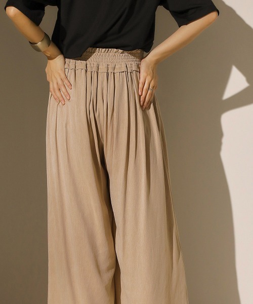 Bou Jeloud（ブージュルード）の「パイピングギャザーパンツ（その他パンツ・レディース・ベージュ/ライトカーキ・FREE）」の7枚目の写真