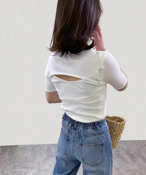 4youstory（フォーユーストーリー）の「バックオープンTシャツ（Tシャツ/カットソー・レディース・ブラック/オフホワイト/モカ・FREE）」の8枚目の写真