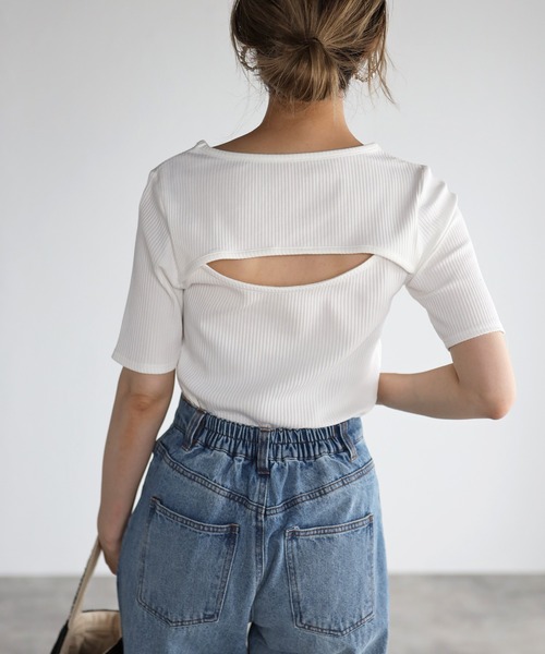 4youstory（フォーユーストーリー）の「バックオープンTシャツ（Tシャツ/カットソー・レディース・ブラック/オフホワイト/モカ・FREE）」の19枚目の写真