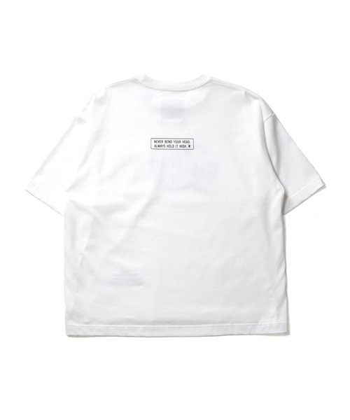 Maison MIHARA YASUHIRO(メゾンミハラヤスヒロ)の「【Maison MIHARA YASUHIRO】 MIHARA YASUHIRO プリンテッドTシャツ/ MIHARA YASUHIRO Printed T-shirt(Tシャツ/カットソー・メンズ・ホワイト/ブラック・46/48/44/50)」の12枚目の写真