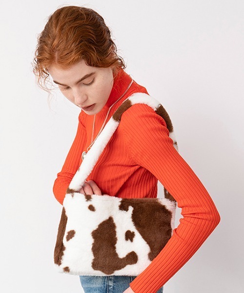 美品♡Casselini キャセリーニ　バケツ型ファーバッグ Casselini（キャセリーニ）の「Casselini(キャセリーニ)ファー