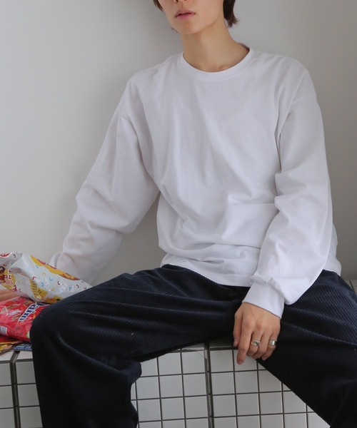 TUTTU（トゥトゥ）の「ビックシルエット　無地ロンT（Tシャツ/カットソー・メンズ・ホワイト/ブラック/ダークグリーン/ブルー/アイボリー/チャコール・M/L）」の2枚目の写真