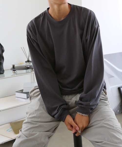 TUTTU（トゥトゥ）の「ビックシルエット　無地ロンT（Tシャツ/カットソー・メンズ・ホワイト/ブラック/ダークグリーン/ブルー/アイボリー/チャコール・M/L）」の4枚目の写真