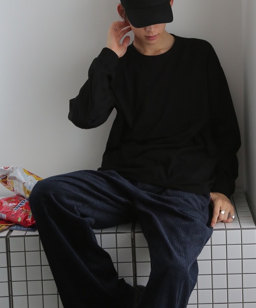 TUTTU（トゥトゥ）の「ビックシルエット　無地ロンT（Tシャツ/カットソー・メンズ・ホワイト/ブラック/ダークグリーン/ブルー/アイボリー/チャコール・M/L）」の3枚目の写真