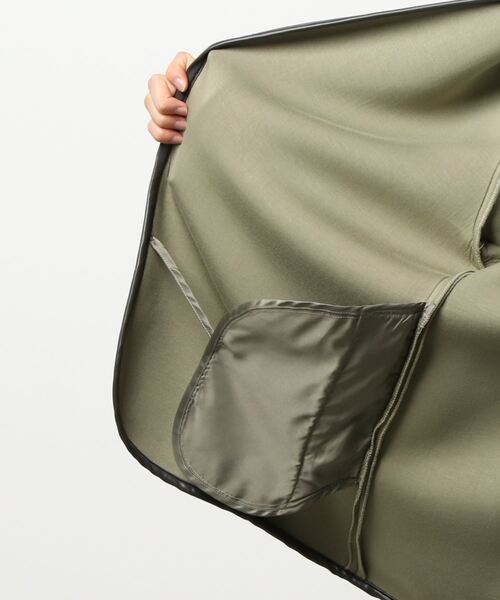 ottilie（オティーリエ）の「パイピングボンディングジャケット（ノーカラージャケット・レディース・カーキ/グレー/ナチュラル・FREE）」の4枚目の写真