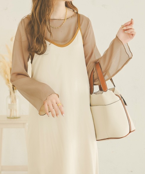 Ambre Neige（アンブルネージュ）の「サテンキャミワンピース／【WEB/EC限定商品】（ワンピース・レディース・ライトベージュ/マスタード/ダークブラウン/ベージュ/イエロー/アイボリー・FREE）」の2枚目の写真