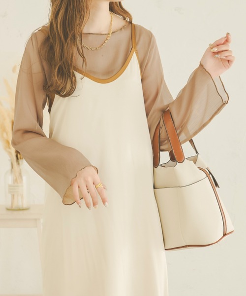 Ambre Neige（アンブルネージュ）の「サテンキャミワンピース／【WEB/EC限定商品】（ワンピース・レディース・ライトベージュ/マスタード/ダークブラウン/ベージュ/イエロー/アイボリー・FREE）」の21枚目の写真