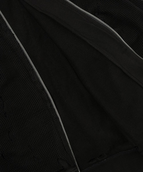 C2H4(シーツーエイチフォー)の「DISTRESSED KNIT MESHING LAYERED HOODIE JACKET(その他アウター・メンズ・ブラック・M/L)」の3枚目の写真