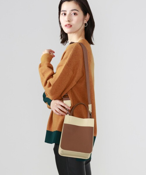 CAST:(キャストコロン)の「カラーコンビミニバッグ(トートバッグ・レディース・オフホワイト/ベージュ・FREE)」の8枚目の写真