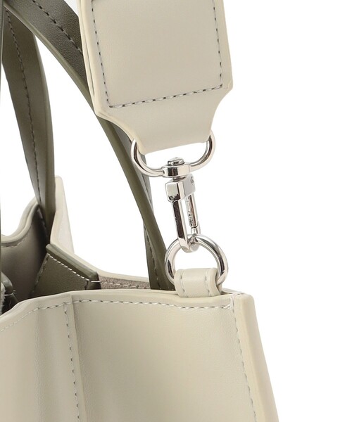 CAST:(キャストコロン)の「カラーコンビミニバッグ(トートバッグ・レディース・オフホワイト/ベージュ・FREE)」の15枚目の写真