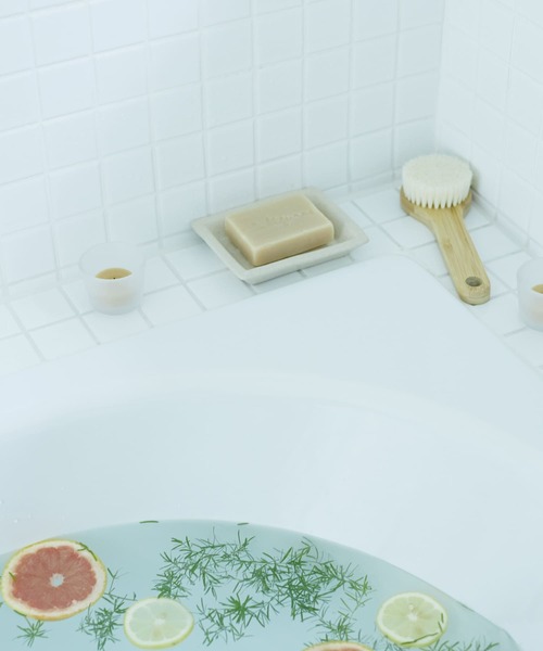 THE GOODLAND MARKET(ザグッドランドマーケット)の「Laliguras Yak milk vanilla soap(石鹸/ボディソープ・レディース・レッド系その他・ONE)」の9枚目の写真