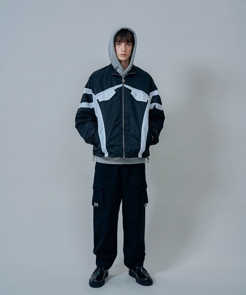 OY（オーワイ）の「『OY/オーワイ』CURVE BLOCK TRACK JACKET