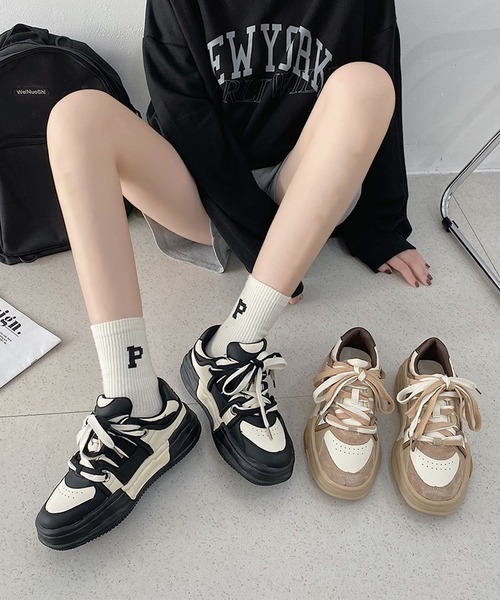 aimoha（アイモハ）の「かわいい厚底スニーカー（スニーカー・レディース・ベージュ/ブラック・24.5cm/23.5cm/24.0cm/22.5cm/23.0cm）」の6枚目の写真