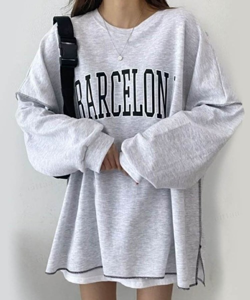 Dalfwin(ダールフィン)の「韓国ファッションBARCELONAカレッジロゴオーバーサイズスウェット(スウェット・レディース・チャコールグレー/グレー/ブラック/グレー系その他2/グレー系その他/ブラック系その他・FREE)」の4枚目の写真