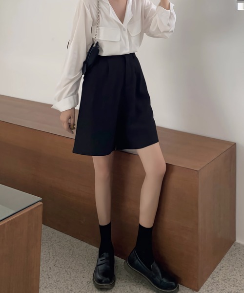 Dita Muaj.（ディータムアージュ）の「ミニマルハーフパンツ（その他パンツ・レディース・ブラック/サンドベージュ・S/M/L）」の3枚目の写真