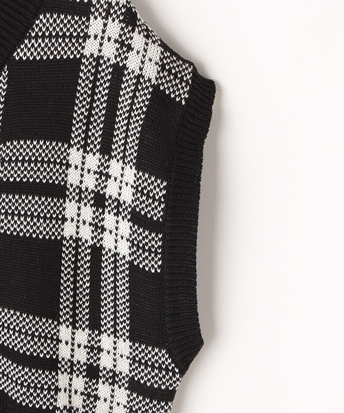 LOVETOXIC（ラブトキシック）の「チェックニットベスト（ベスト・キッズ・ブラック/ベージュ・S/M/SS/L）」の6枚目の写真