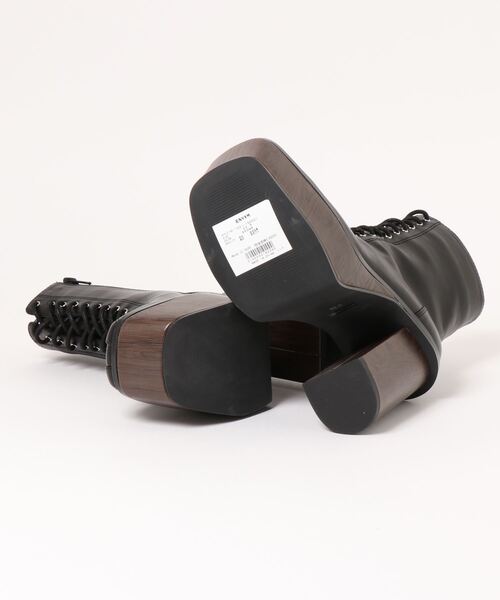 ENVYM（アンビー）の「ハイアンクルレースアップブーツ（ブーツ・レディース・アイボリー/ブラック/ブラウン・24.5cm/22.5cm/23.5cm）」の16枚目の写真