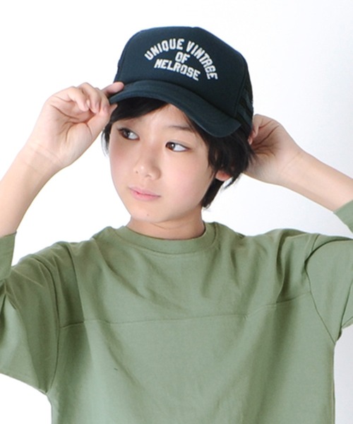 GLAZOS（グラソス）の「カレッジロゴサイドラインメッシュキャップ（キャップ・キッズ・ブラック/ネイビー/レッド/カーキ・フリー）」の2枚目の写真