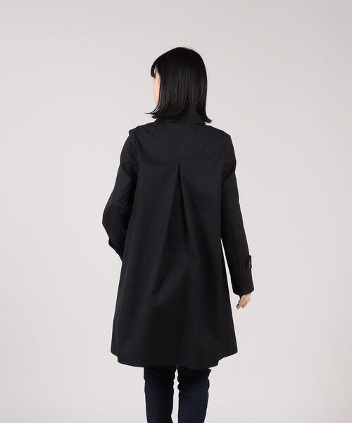 To b. by agnes b.（トゥービーバイアニエスベー）の「WS82 MANCHES LONGUES ピミリコスプリングコート（ステンカラーコート・レディース・ブラック・36/38）」の3枚目の写真