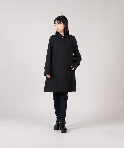 To b. by agnes b.（トゥービーバイアニエスベー）の「WS82 MANCHES LONGUES ピミリコスプリングコート（ステンカラーコート・レディース・ブラック・36/38）」の4枚目の写真