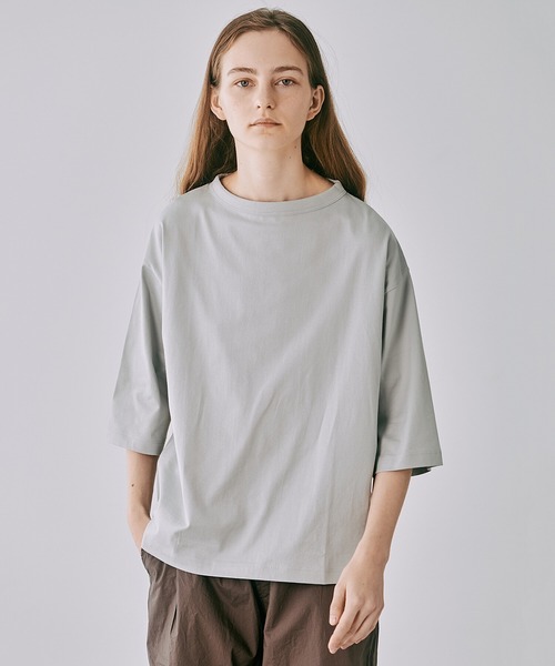 handvaerk（ハンドバーク）の「handvaerk | 60/2 ボトルネックTシャツ WOMEN（Tシャツ/カットソー・レディース・グレイッシュベージュ/ブラック/Nat/グレー/ダークグレー/ホワイト/ネイビー/ライトグレー・SMALL）」の13枚目の写真