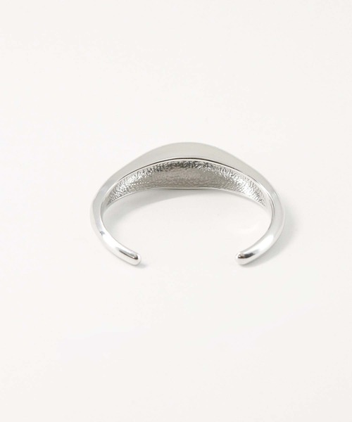 Gready Brilliant(グレディブリリアン)の「plumpバングル(バングル/リストバンド・レディース・シルバー・FREE)」の5枚目の写真