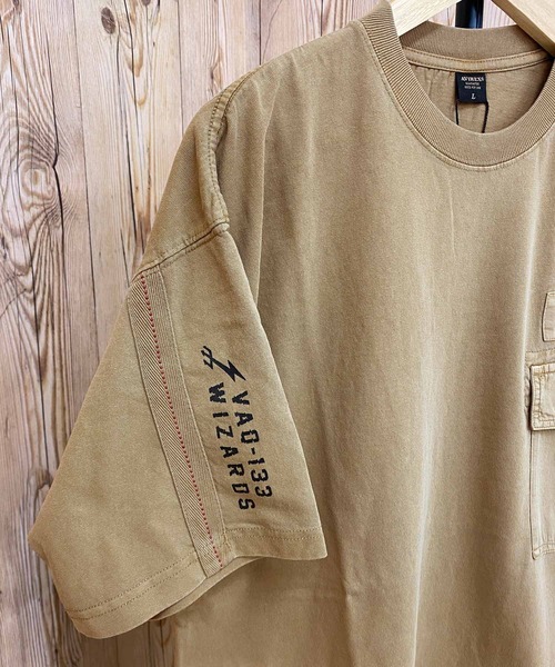 AVIREX(アヴィレックス)の「フェイドウォッシュ ルーズ フィット ミリタリーポケット半袖Tシャツ(Tシャツ/カットソー・メンズ・カーキ/ブラック/オリーブ/オフホワイト・XL/M/XXL/L)」の17枚目の写真