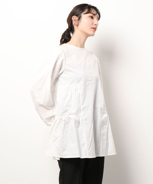 earth music&ecology（アースミュージックアンドエコロジー）の「ティアードチュニック（Tシャツ/カットソー・レディース・ホワイト/ブラック・FREE）」の6枚目の写真