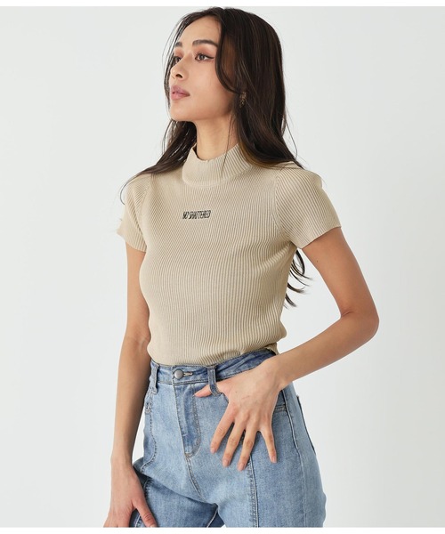 ANAP（アナップ）の「クロップドプチハイネック刺繍リブトップス（T