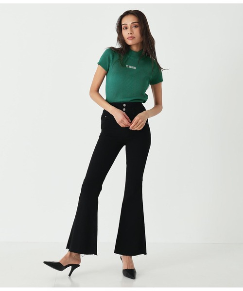 ANAP（アナップ）の「クロップドプチハイネック刺繍リブトップス（T