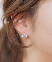 スプリングビジューピアス