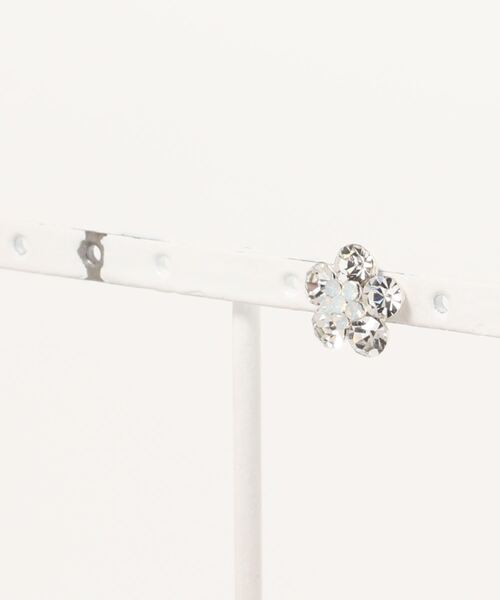 flower（フラワー）の「スプリングビジューピアス（ピアス（片耳用）・レディース・ピンク/シルバー・FREE）」の7枚目の写真