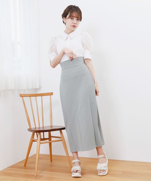 MAJESTIC LEGON(マジェスティックレゴン)の「スタイルアップスリットIラインスカート(スカート・レディース・ブラック/ライトグリーン/アイボリー・SMALL/MEDIUM)」の11枚目の写真