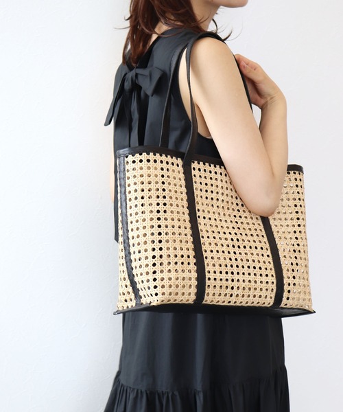 DRESSLAVE（ドレスレイブ）の「FARROW / kate bag(レザーハンドルカゴバッグ)（かごバッグ・レディース・ブラック・FREE）」の3枚目の写真