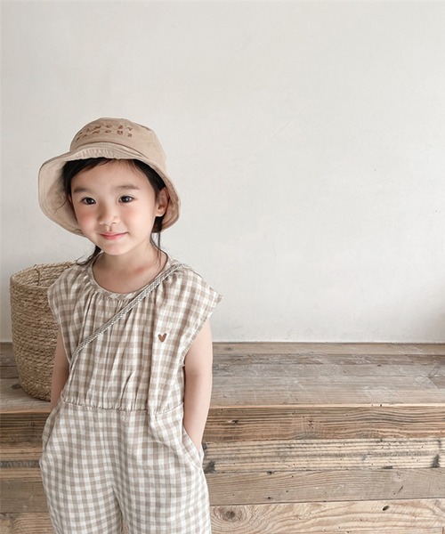 aimoha(アイモハ)の「aimoha-KIDS- 子供服 ギンガムチェックノースリーブオールインワン (SS)(つなぎ/オールインワン・キッズ・ブラック/ベージュ・90/100/110/120/80/130)」の13枚目の写真