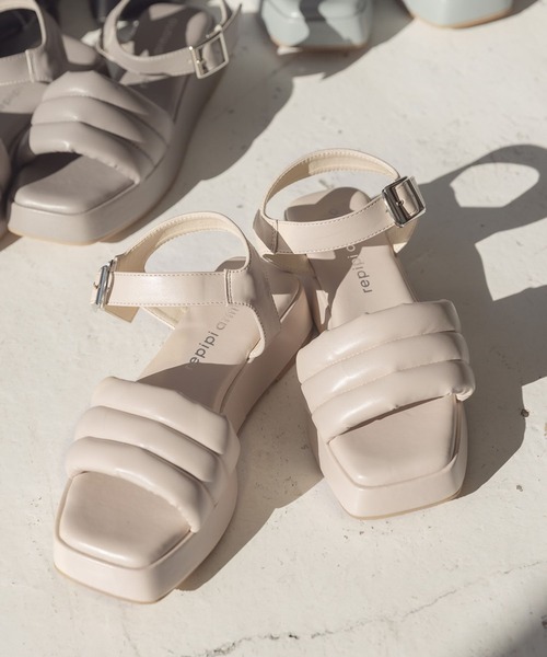 repipi armario（レピピ アルマリオ）の「スクエアパデットサンダル（サンダル・キッズ・グレー/ブラック系その他/ホワイト系その他/ブルー系その他・SMALL/MEDIUM/LARGE）」の2枚目の写真