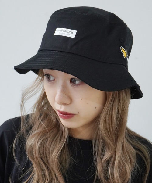 （What it isNt）ART BY MARKGONZALES（ワットイットイズント）の「【（What it isNt）ART BY MARKGONZALES】刺繍 コットン バケットハット（ハット・メンズ・ホワイト/ブラック/ネイビー/ホワイト系その他/ブラック系その他/ベージュ系その他/ブルー系その他/ベージュ/ブラウン/ブラック系その他2/ホワイト系その他2/ベージュ系その他2/ホワイト系その他3/ブラック系その他3/グリーン・FREE）」の7枚目の写真