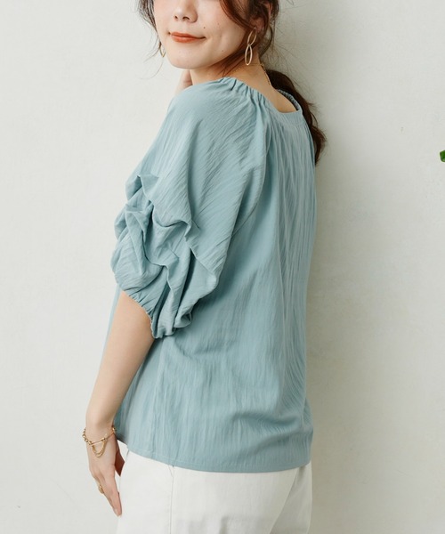 Chez toi（シェトワ）の「ホイップスリーブブラウス（シャツ/ブラウス・レディース・オフホワイト/ブルー/ライム/ピンク/ブルー系その他/ブラック・FREE）」の5枚目の写真